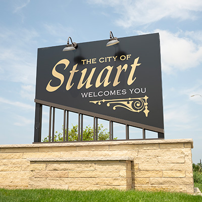 Stuart A sign that says "Welcome to Stuart"