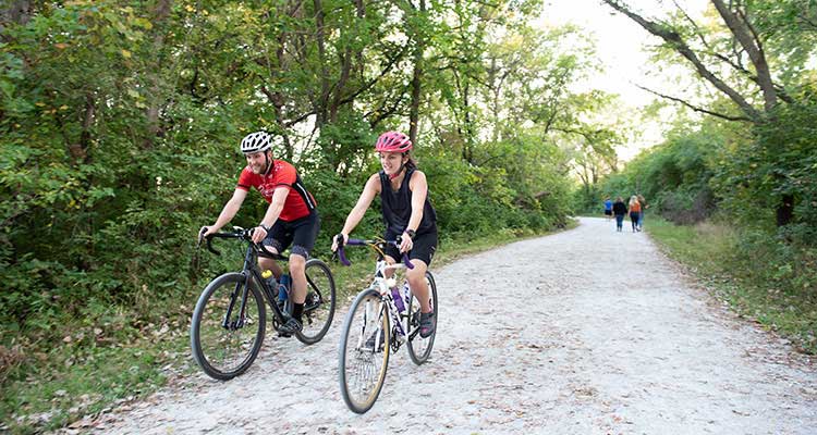 Greater Des Moines trail bikers on a trail