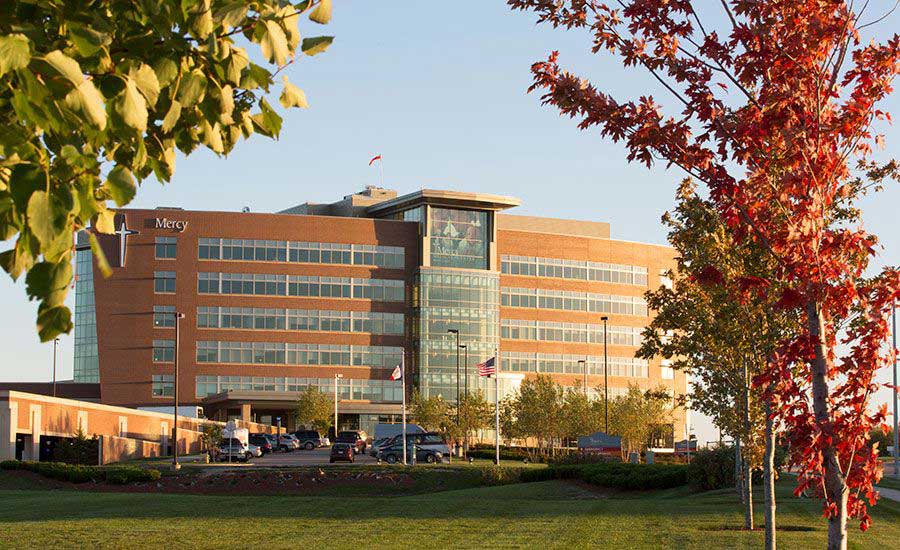 photo of a large hospital building